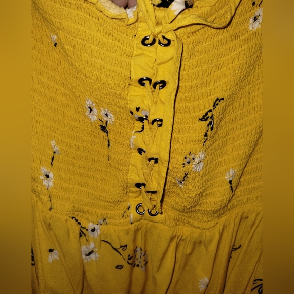 Torrid  3X Floral Off-Shoulder Top - Picture 5 of 9